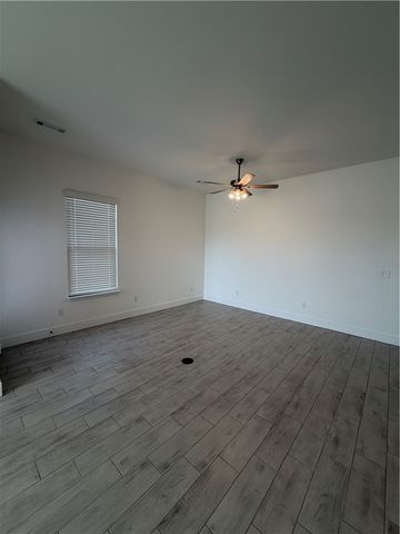 211 Kristen Lane, Centerton, AR 72719