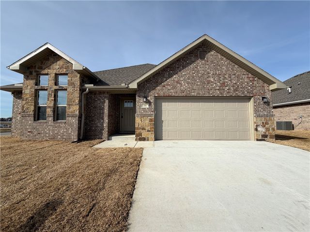 211 Kristen Lane, Centerton, AR 72719