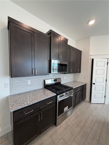 211 Kristen Lane, Centerton, AR 72719