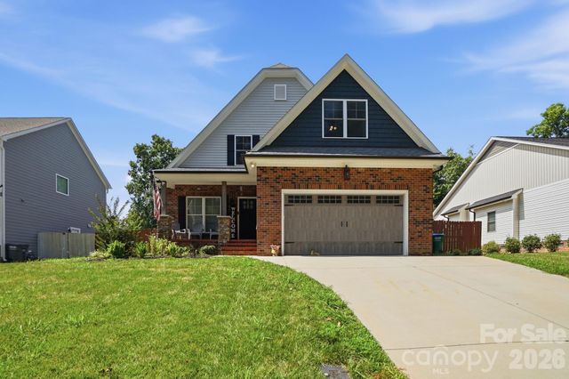 304 E Florida Avenue, Bessemer City, NC 28016