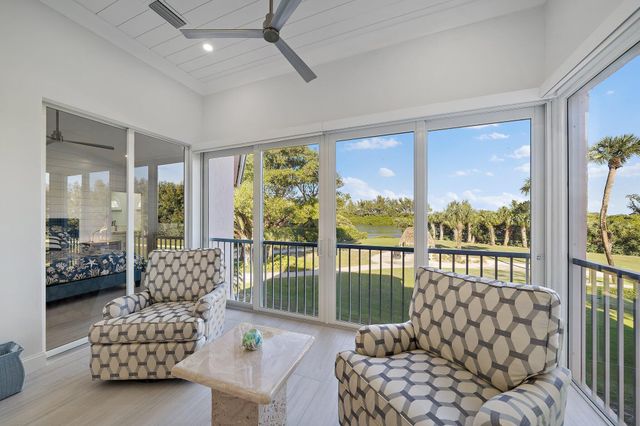 3902 N Fairway Dr Drive N, Jupiter, FL 33477