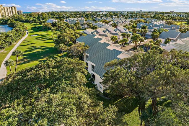 3902 N Fairway Dr Drive N, Jupiter, FL 33477