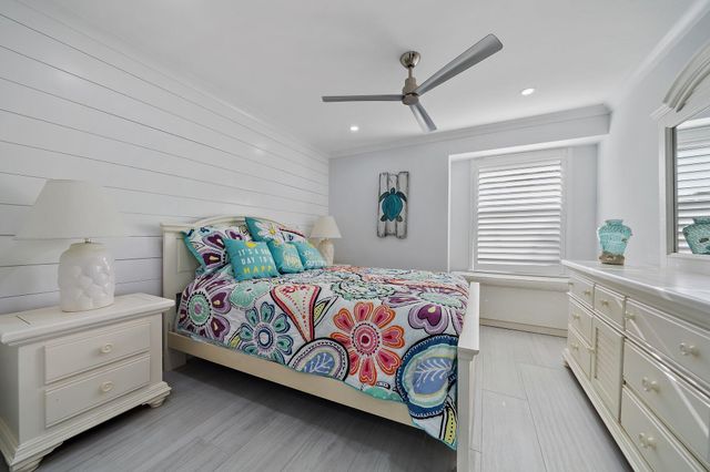 3902 N Fairway Dr Drive N, Jupiter, FL 33477