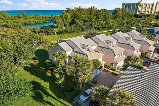 3902 N Fairway Dr Drive N, Jupiter, FL 33477