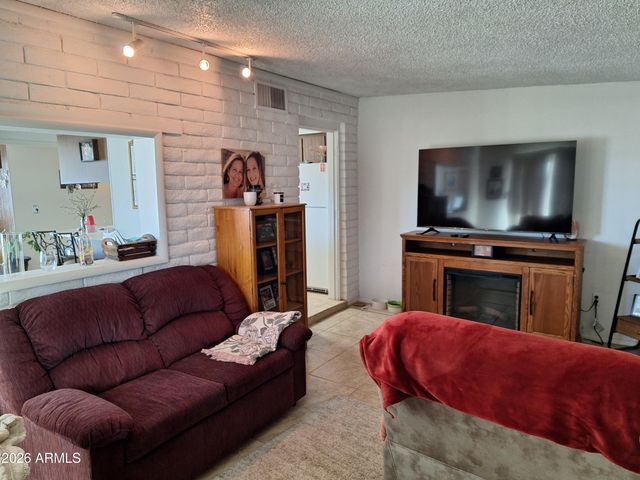 595 N FOURTH Street, Globe, AZ 85501