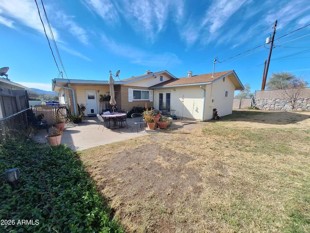 595 N FOURTH Street, Globe, AZ 85501