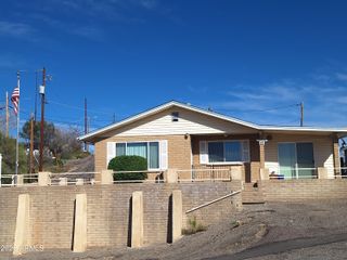 595 N FOURTH Street, Globe, AZ 85501