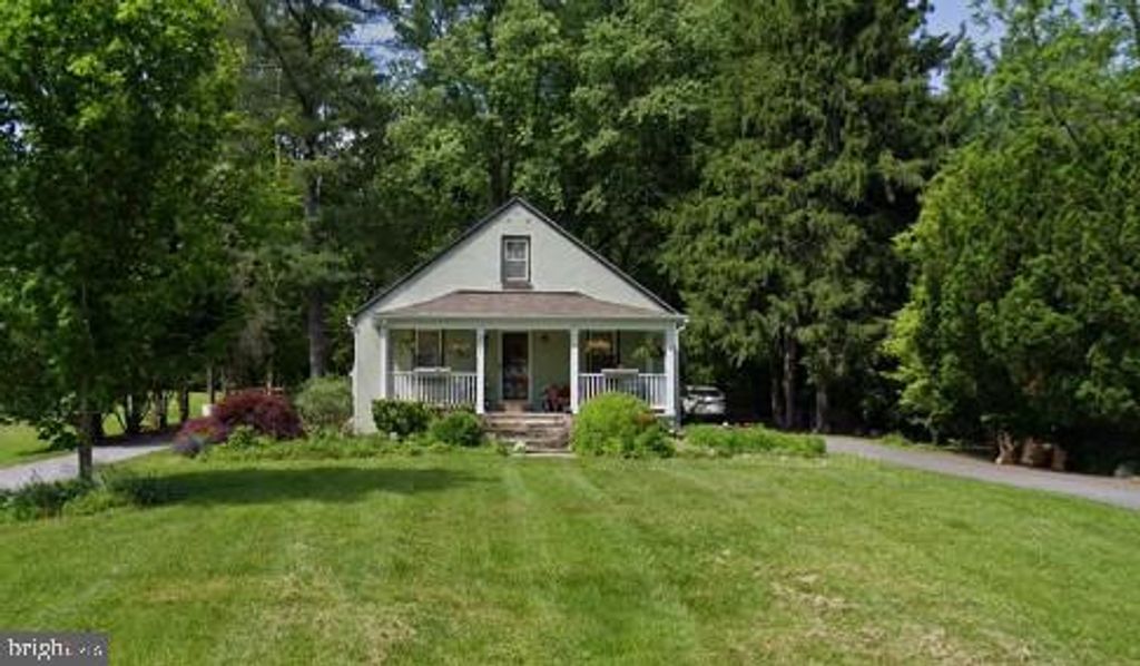 2022 WESTERN RUN RD, Cockeysville, MD 21030