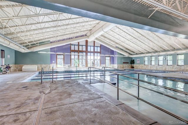 3184 S Heather Gardens Way 205, Aurora, CO 80014