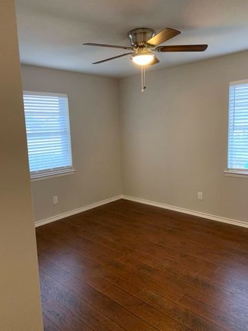 327 Andover Drive, Mesquite, TX 75149