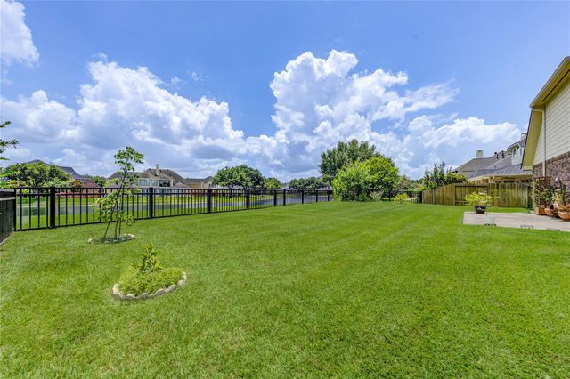 3819 Rivermoss Lane, Katy, TX 77494