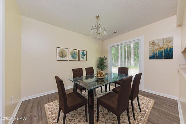 512 Walnut Drive, Jacksonville, NC 28540