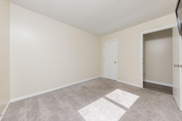 512 Walnut Drive, Jacksonville, NC 28540