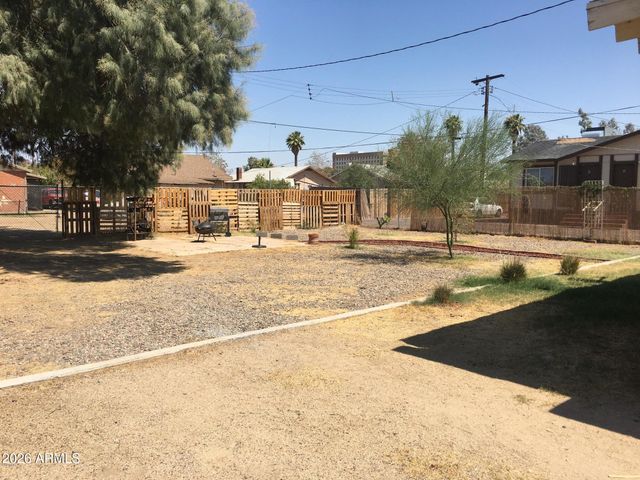 421 N 18TH Drive, Phoenix, AZ 85007