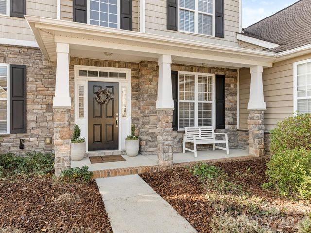 6617 Walton Hall Court, Waxhaw, NC 28173