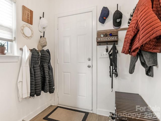 6617 Walton Hall Court, Waxhaw, NC 28173