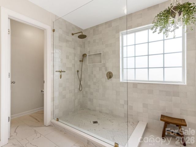 6617 Walton Hall Court, Waxhaw, NC 28173