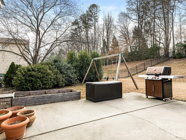 6617 Walton Hall Court, Waxhaw, NC 28173