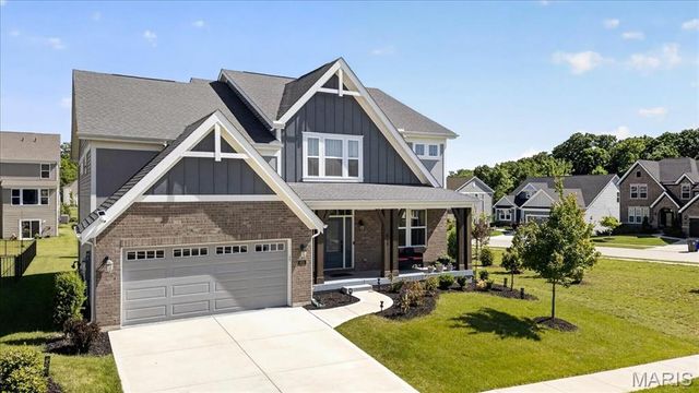 618 Strathclyde Drive, O'fallon, MO 63368