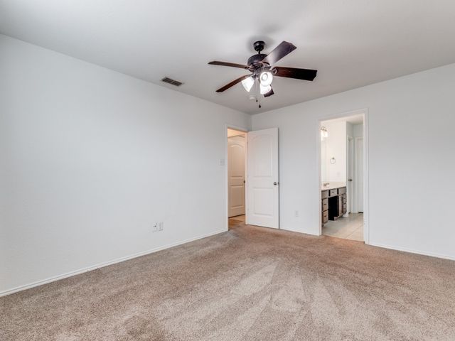 1029 Holly Anne Lane, Aubrey, TX 76227