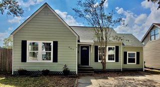 407 E Defee Avenue, Baytown, TX 77520