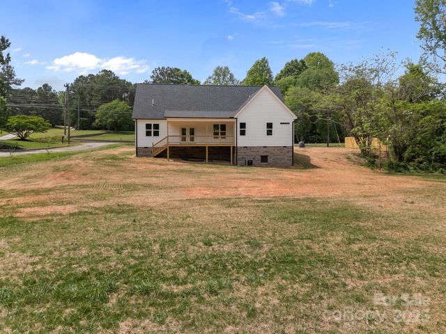 5037 Faith Road, Salisbury, NC 28146