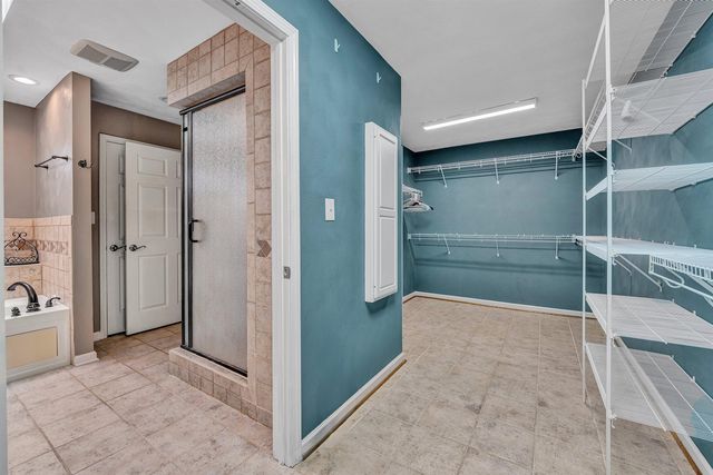 1530 Indian Springs LN, Moneta, VA 24121
