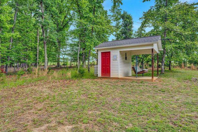 1530 Indian Springs LN, Moneta, VA 24121