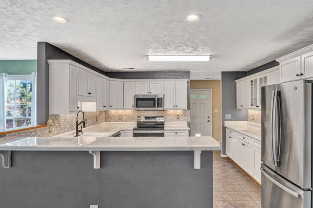 1530 Indian Springs LN, Moneta, VA 24121