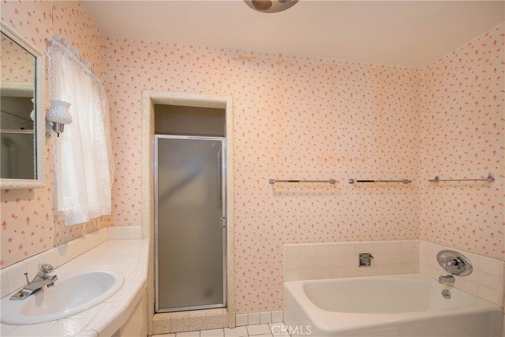 Image 20 of property listing at 375 W Las Flores, Arcadia, CA 91007