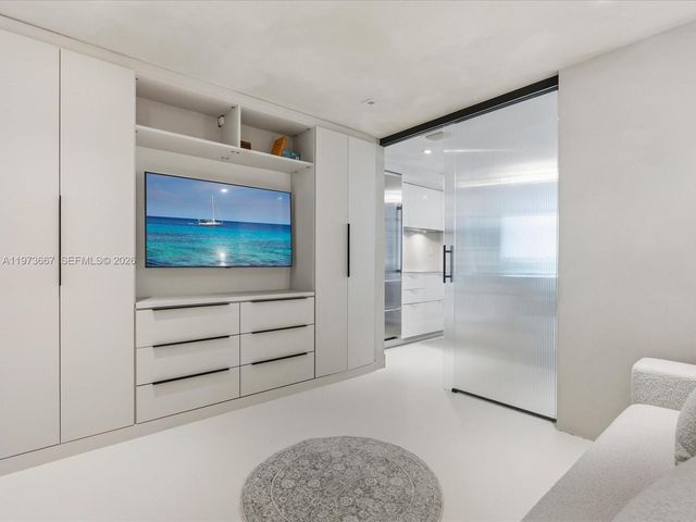 9521 E Bay Harbor Drive 705, Bay Harbor Islands, FL 33154