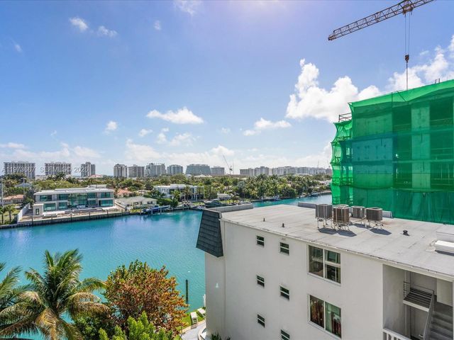 9521 E Bay Harbor Drive 705, Bay Harbor Islands, FL 33154