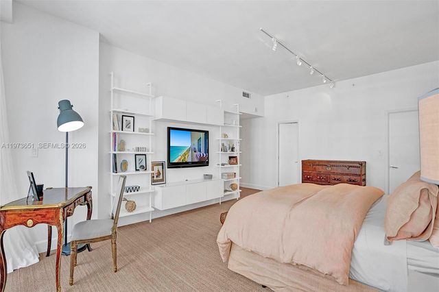 10205 Collins Ave P8, Bal Harbour, FL 33154