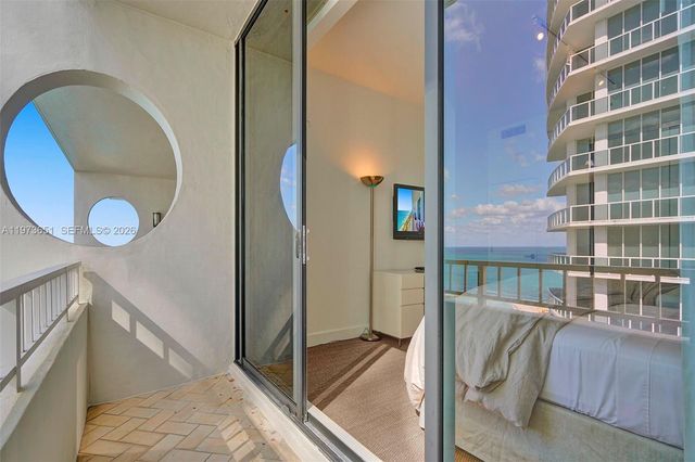 10205 Collins Ave P8, Bal Harbour, FL 33154