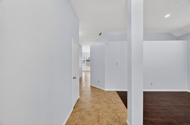 4535 Backenberry Drive, Friendswood, TX 77546