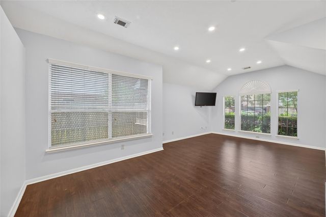 4535 Backenberry Drive, Friendswood, TX 77546