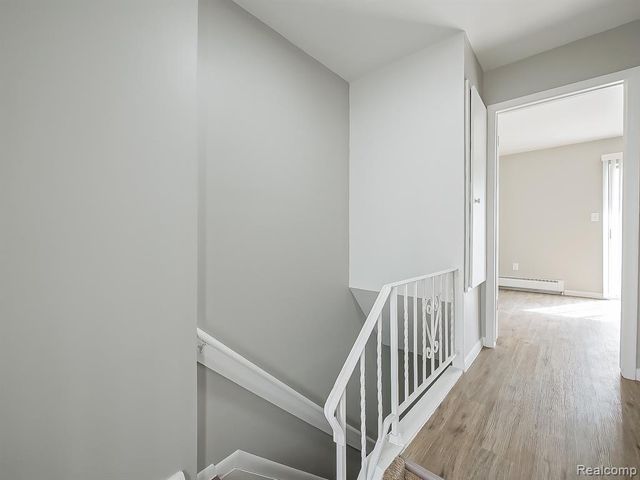 149 Huronview Court, White Lake, MI 48386