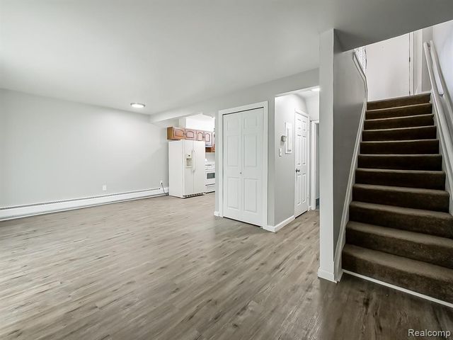 149 Huronview Court, White Lake, MI 48386