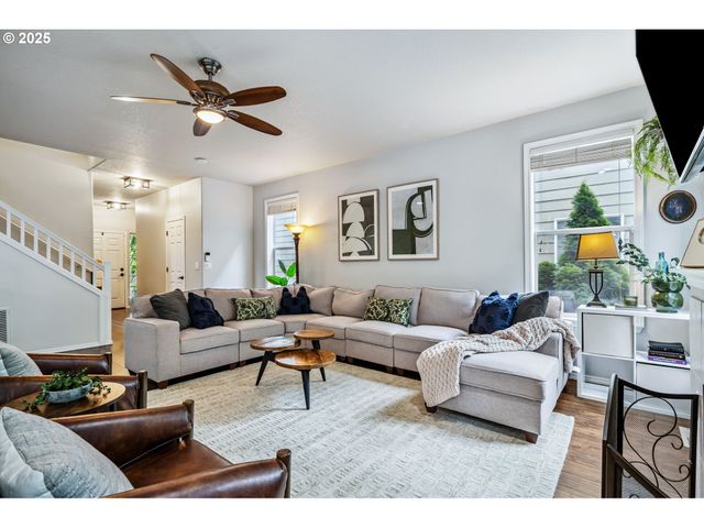 7650 Sw CARRIAGE OAKS Ln, Wilsonville, OR 97070