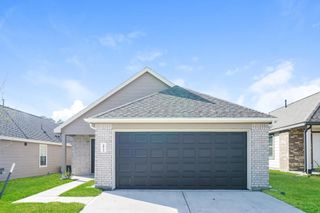 2812 Briggs Drive, Conroe, TX 77301