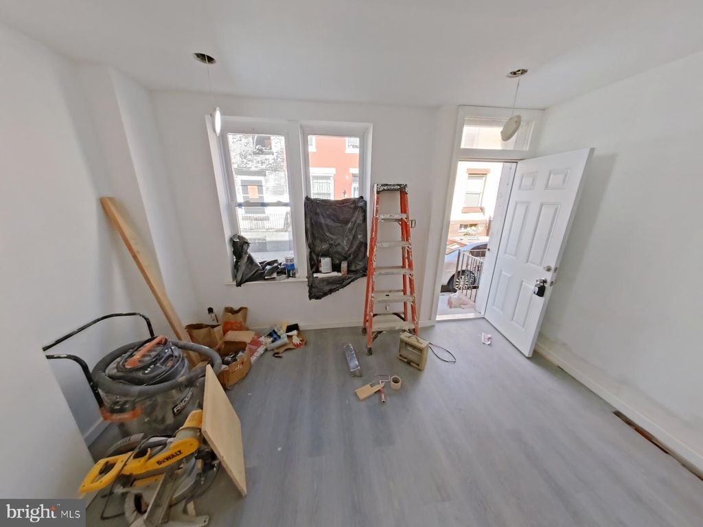 2517 N CORLIES, PHILADELPHIA, PA 19132 — photo 2