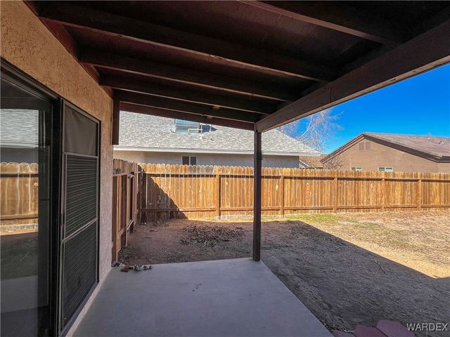 1951 Motor Avenue, Kingman, AZ 86401