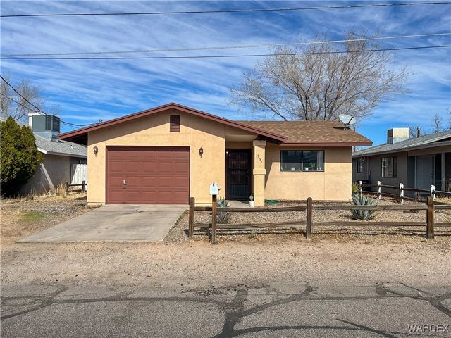 1951 Motor Avenue, Kingman, AZ 86401