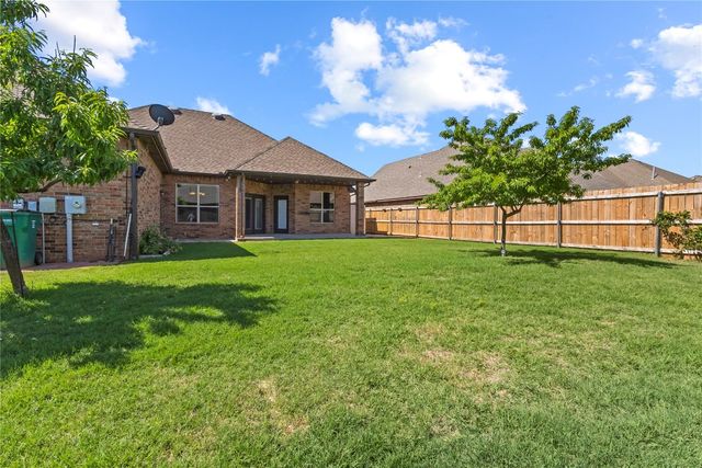 11201 SW 37th Street, Mustang, OK 73064