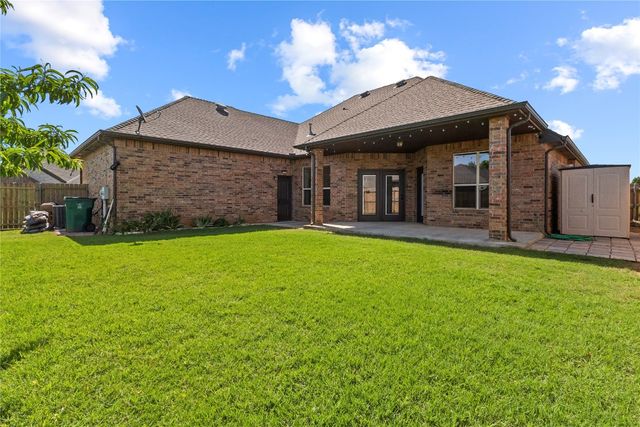 11201 SW 37th Street, Mustang, OK 73064