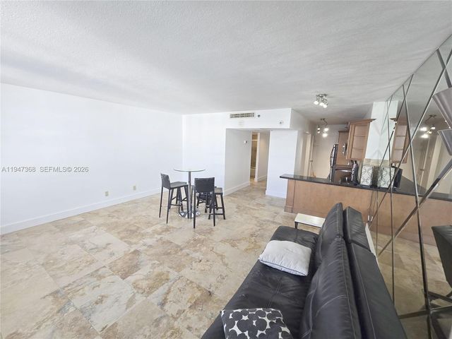 100 Lincoln Rd 1206, Miami Beach, FL 33139