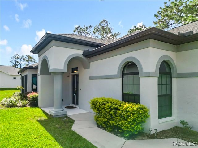 8 Deer Court 15, Homosassa, FL 34446