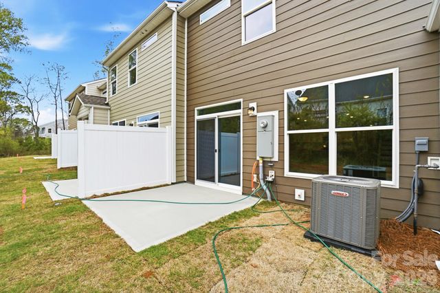 4263 Black Court, Harrisburg, NC 28075