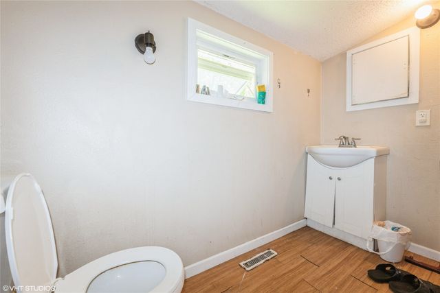 4131 55th Street, Des Moines, IA 50310