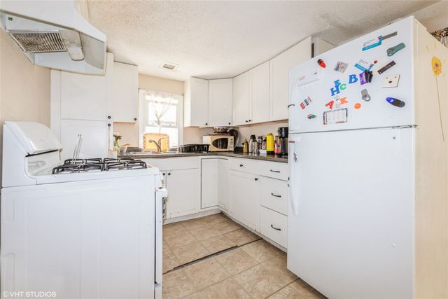 4131 55th Street, Des Moines, IA 50310